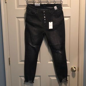 NWT Judy Blue 15 button fly skinny fit distressed